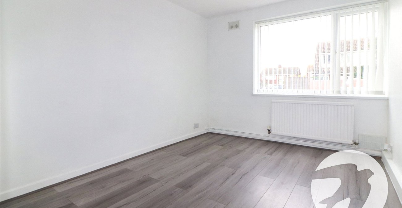 2 bedroom property for sale in Erith | Robinson Jackson
