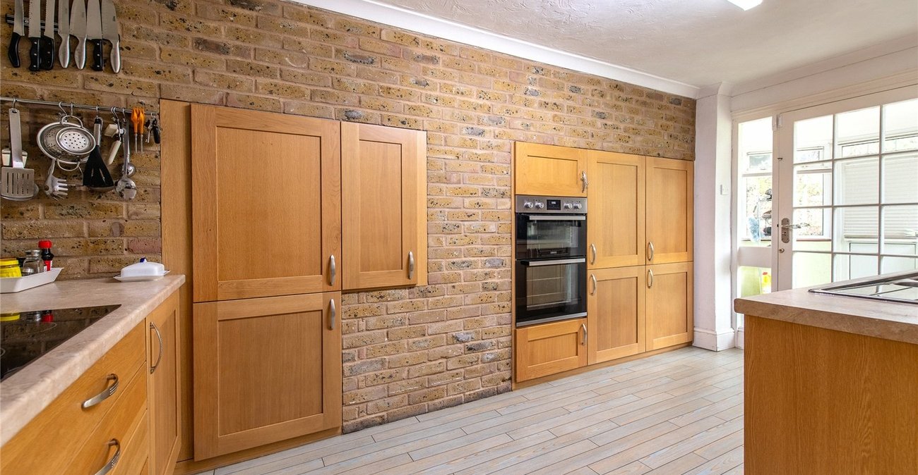 3 bedroom house for sale in Rochester | Robinson Michael & Jackson