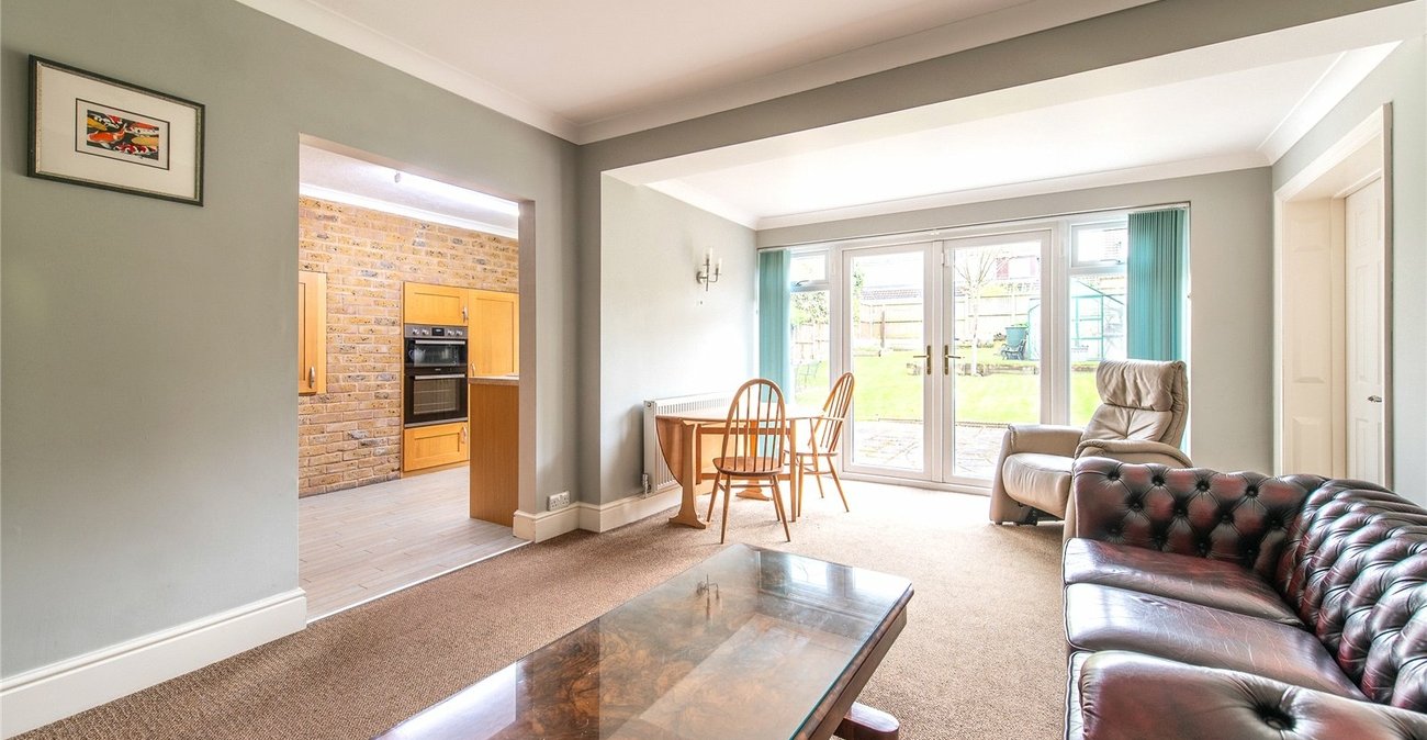 3 bedroom house for sale in Rochester | Robinson Michael & Jackson