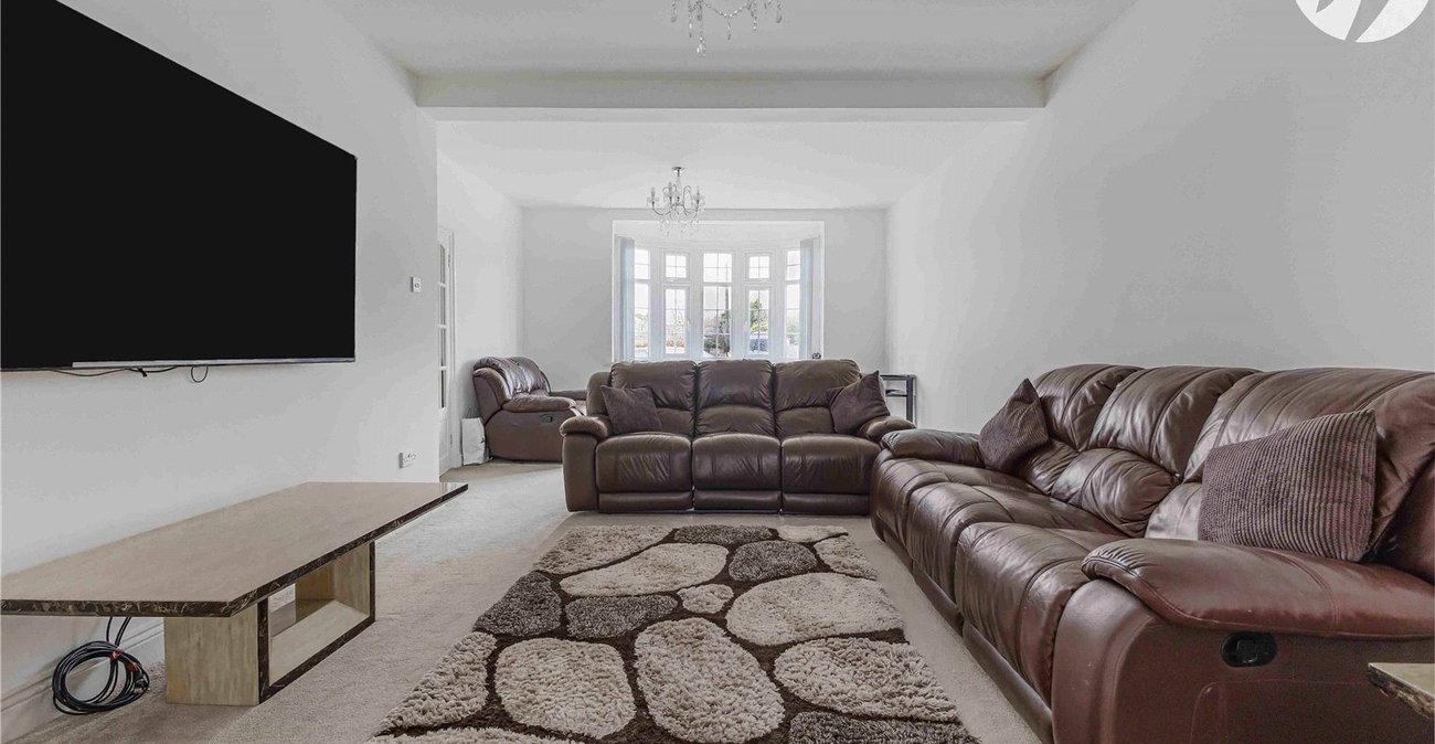 4 bedroom house for sale in Strood | Robinson Michael & Jackson