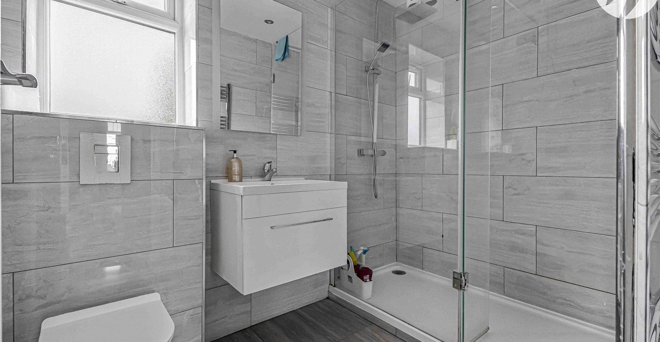 4 bedroom house for sale in Strood | Robinson Michael & Jackson