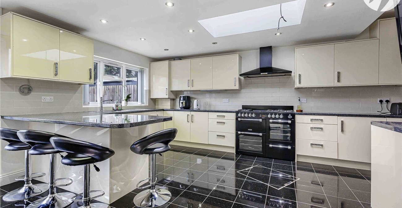 4 bedroom house for sale in Strood | Robinson Michael & Jackson