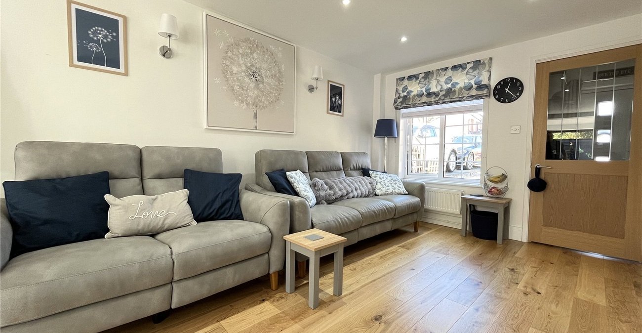 3 bedroom house for sale in Walderslade | Robinson Michael & Jackson