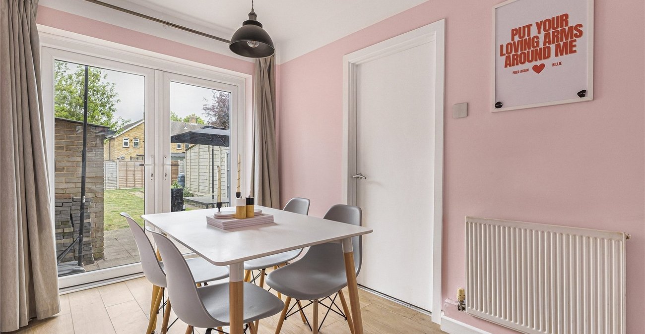 2 bedroom house for sale in Swanley | Robinson Jackson