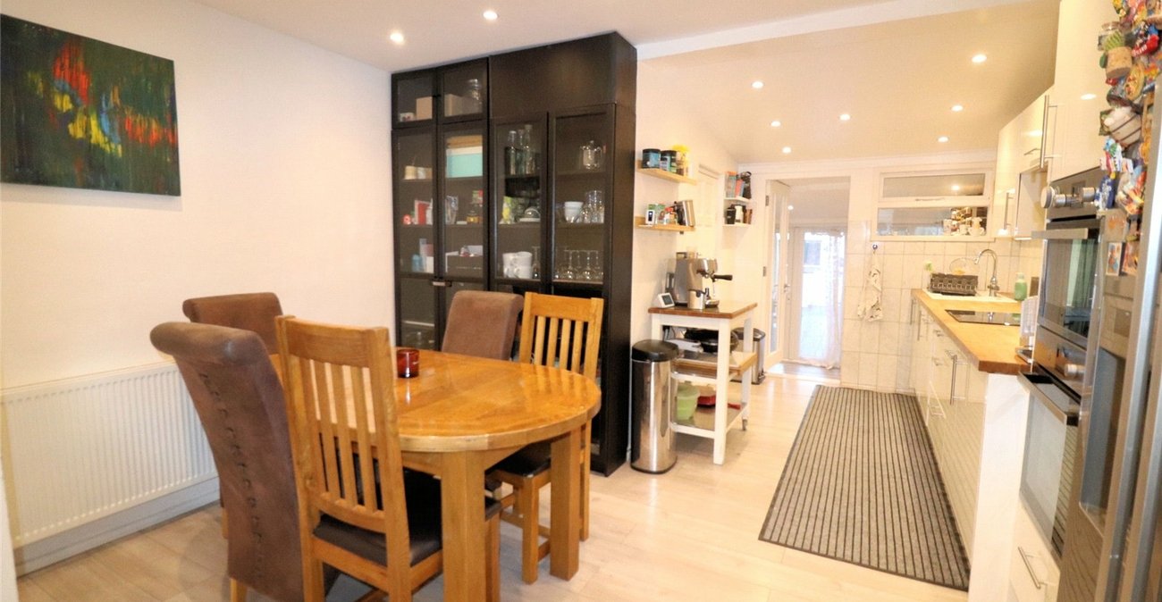 2 bedroom house for sale in Erith | Robinson Jackson