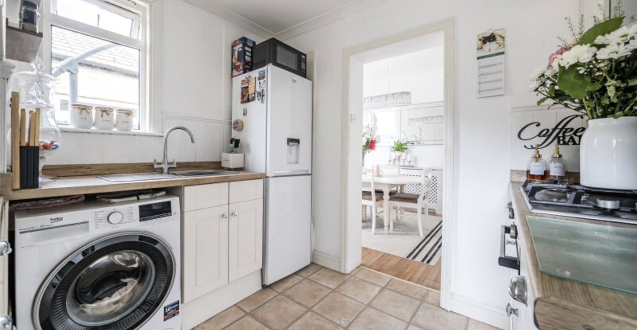 2 bedroom house for sale in Erith | Robinson Jackson