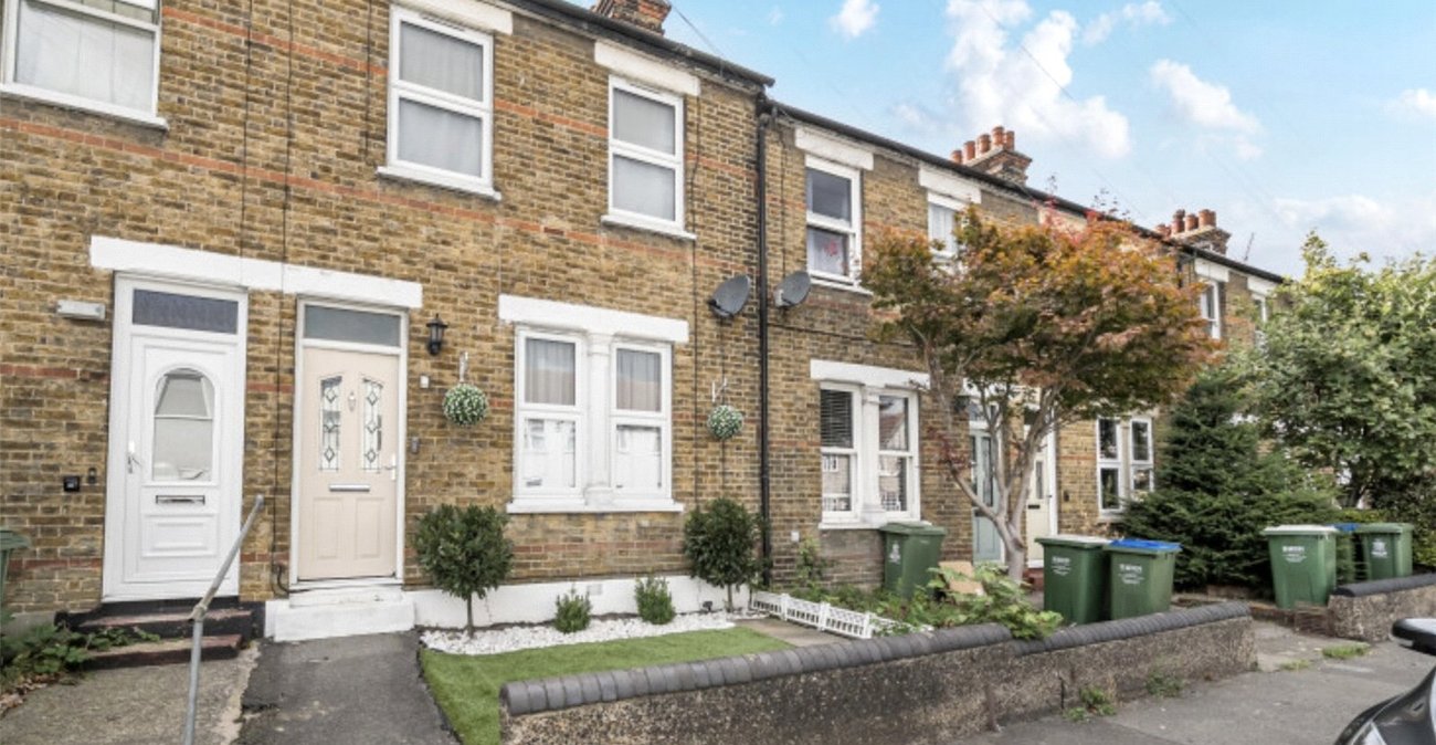 2 bedroom house for sale in Erith | Robinson Jackson