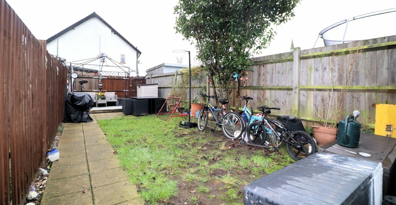 3 bedroom house for sale in Erith | Robinson Jackson