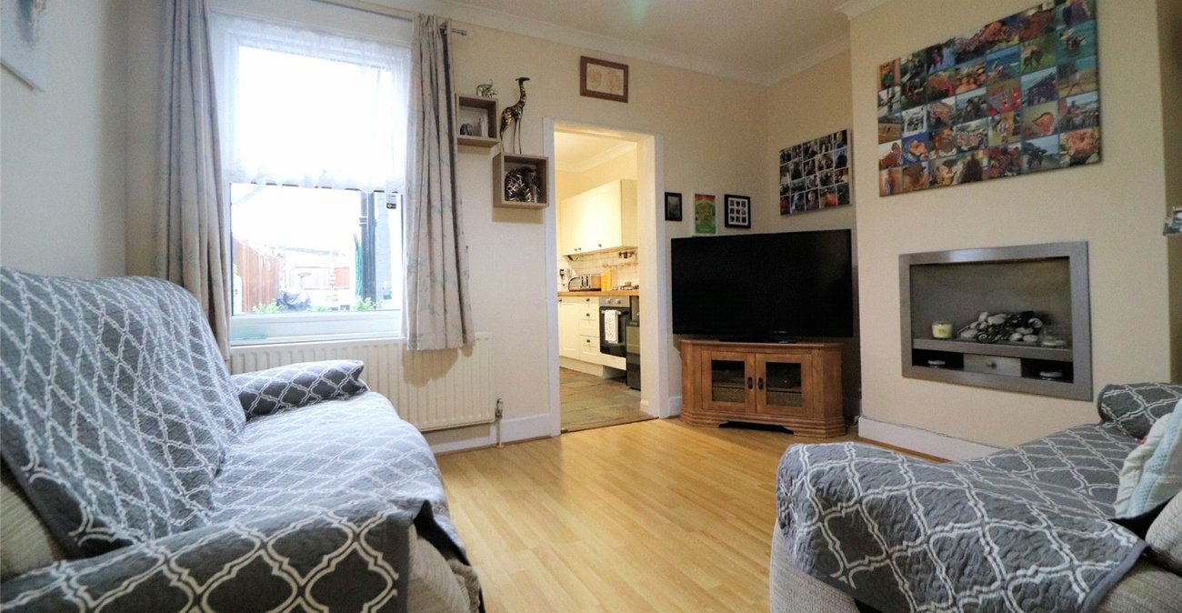 3 bedroom house for sale in Erith | Robinson Jackson