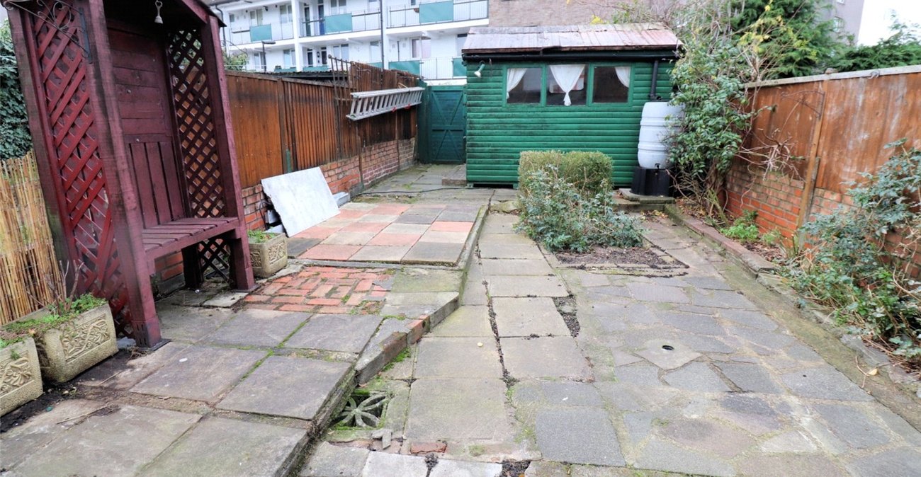 3 bedroom house for sale in Northumberland Heath | Robinson Jackson