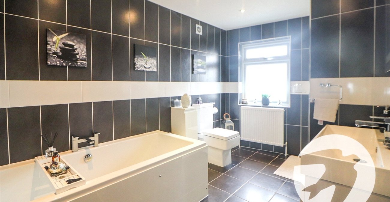 2 bedroom house for sale in Northumberland Heath | Robinson Jackson