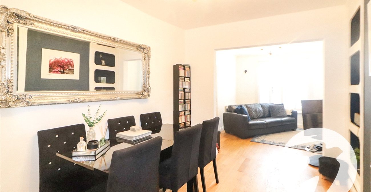 2 bedroom house for sale in Northumberland Heath | Robinson Jackson