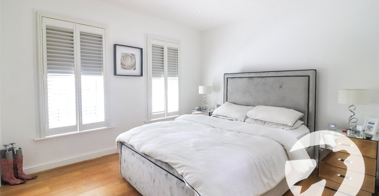 2 bedroom house for sale in Northumberland Heath | Robinson Jackson