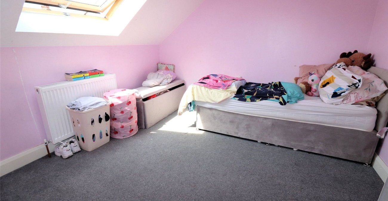4 bedroom bungalow for sale in Northumberland Heath | Robinson Jackson