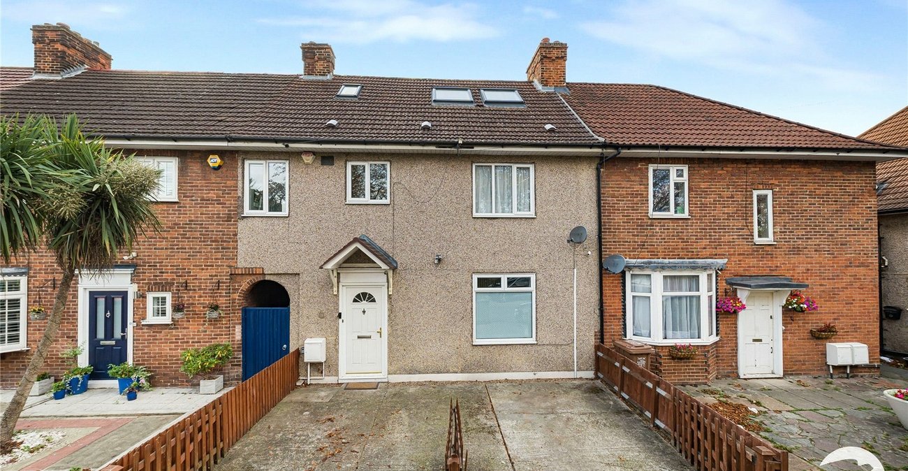 4 bedroom house for sale in Catford | Robinson Jackson