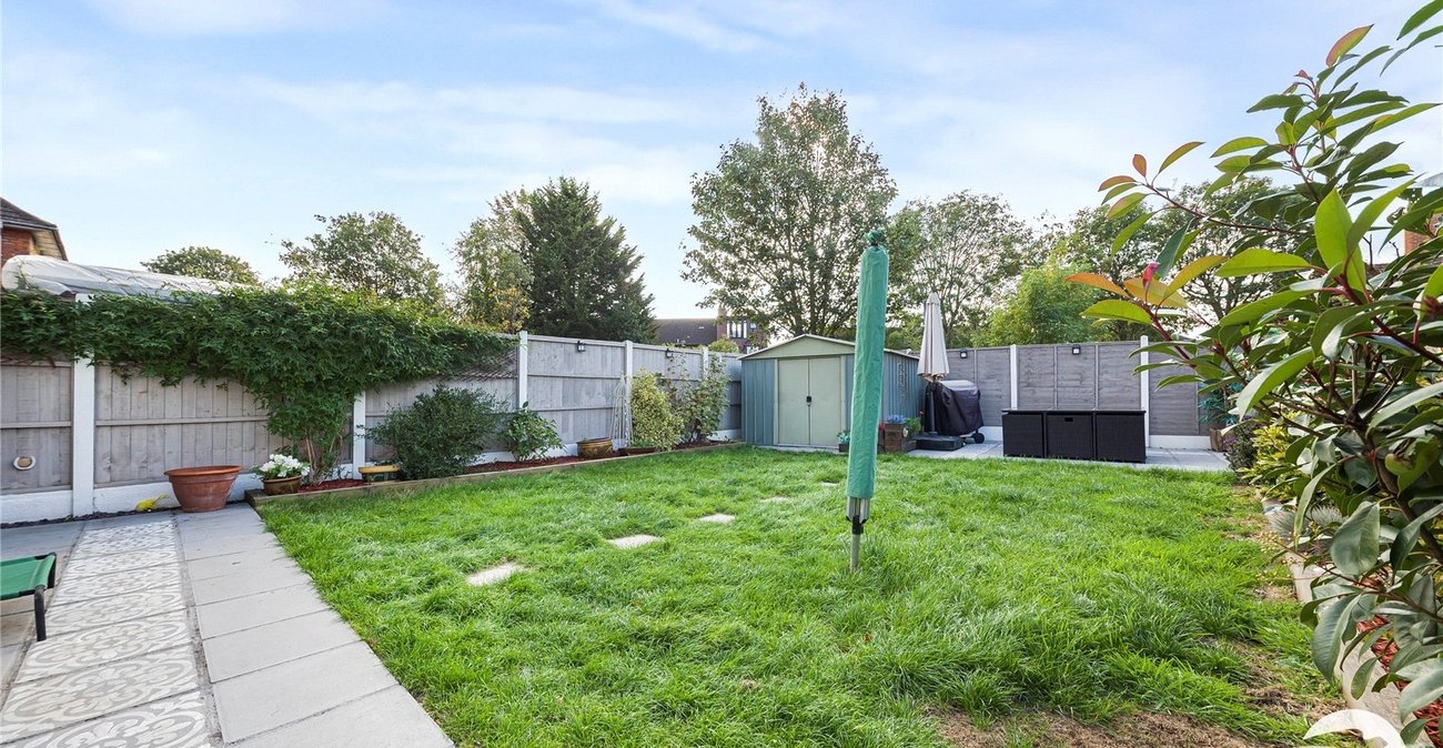 4 bedroom house for sale in London | Robinson Jackson