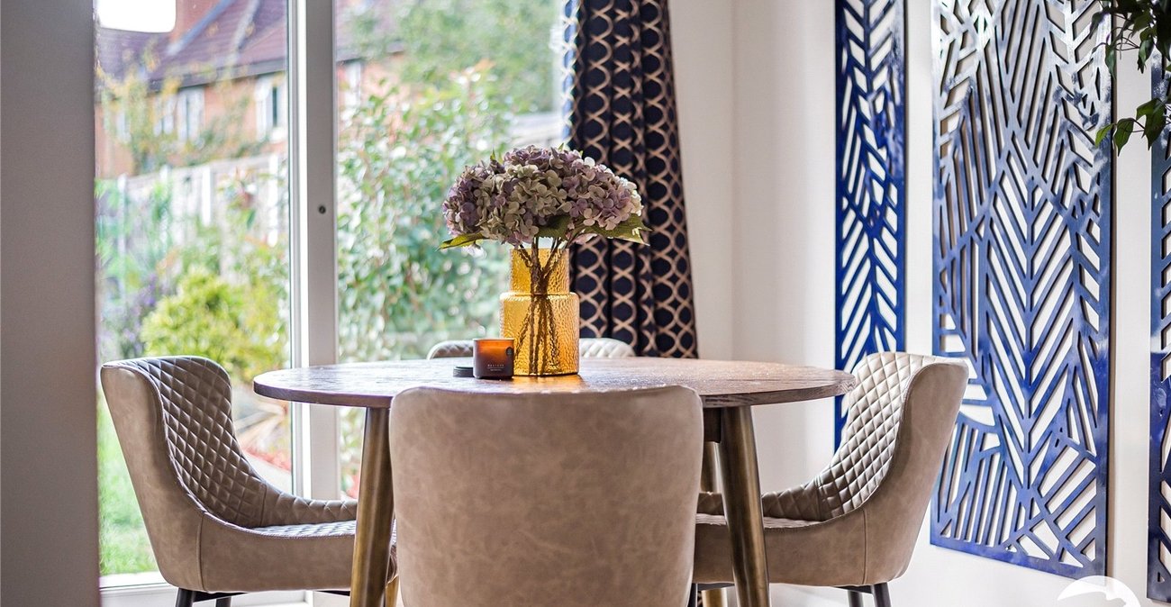 4 bedroom house for sale in London | Robinson Jackson