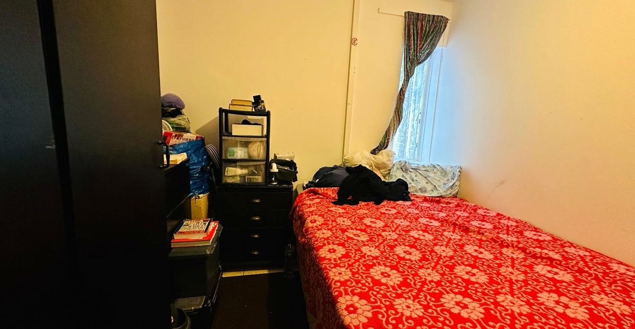 5 bedroom house for sale in London | Robinson Jackson