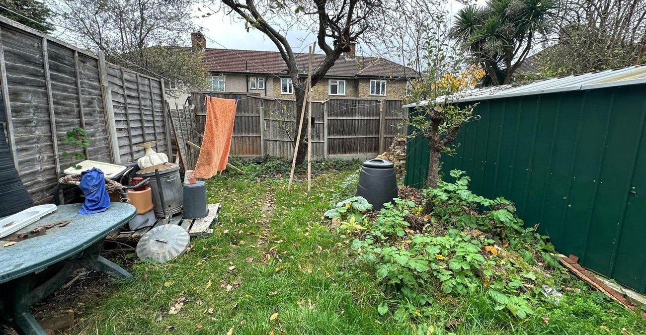 5 bedroom house for sale in London | Robinson Jackson