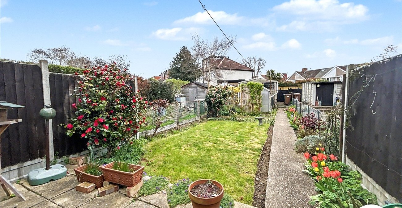 3 bedroom house for sale in Sidcup | Robinson Jackson