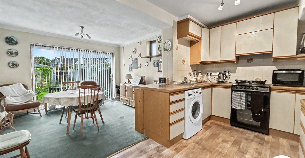 3 bedroom house for sale in Sidcup | Robinson Jackson