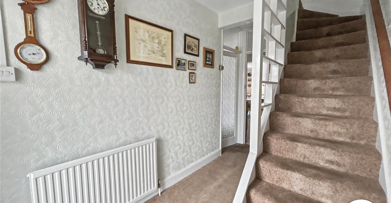 3 bedroom house for sale in Sidcup | Robinson Jackson