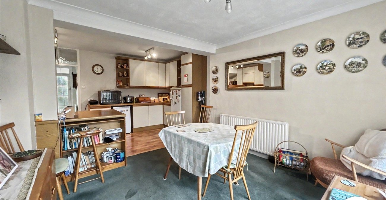 3 bedroom house for sale in Sidcup | Robinson Jackson