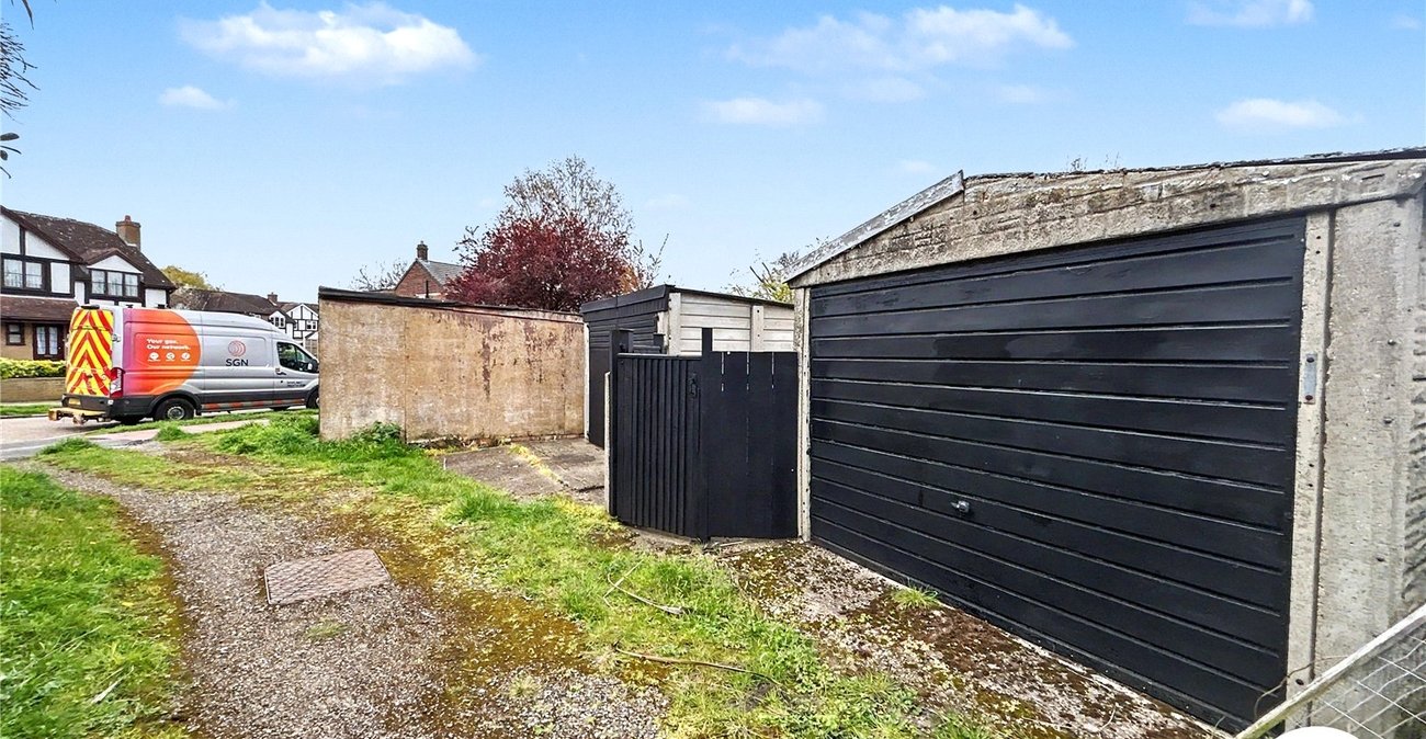 3 bedroom house for sale in Sidcup | Robinson Jackson