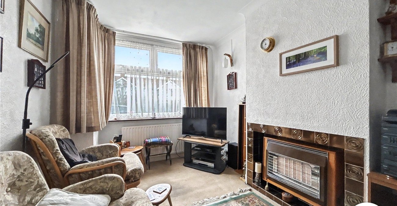 3 bedroom house for sale in Sidcup | Robinson Jackson