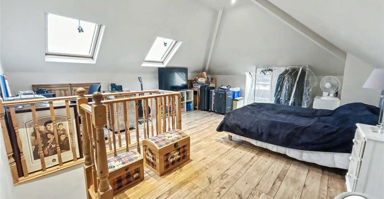 4 bedroom house for sale in Sidcup | Robinson Jackson