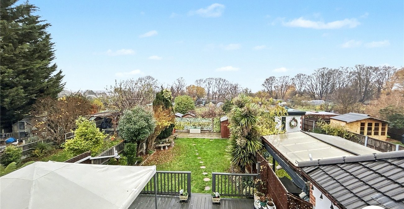 4 bedroom house for sale in Sidcup | Robinson Jackson