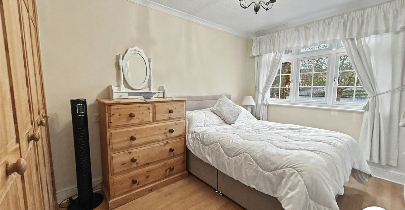 4 bedroom house for sale in Sidcup | Robinson Jackson