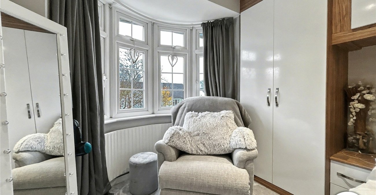 4 bedroom house for sale in Sidcup | Robinson Jackson