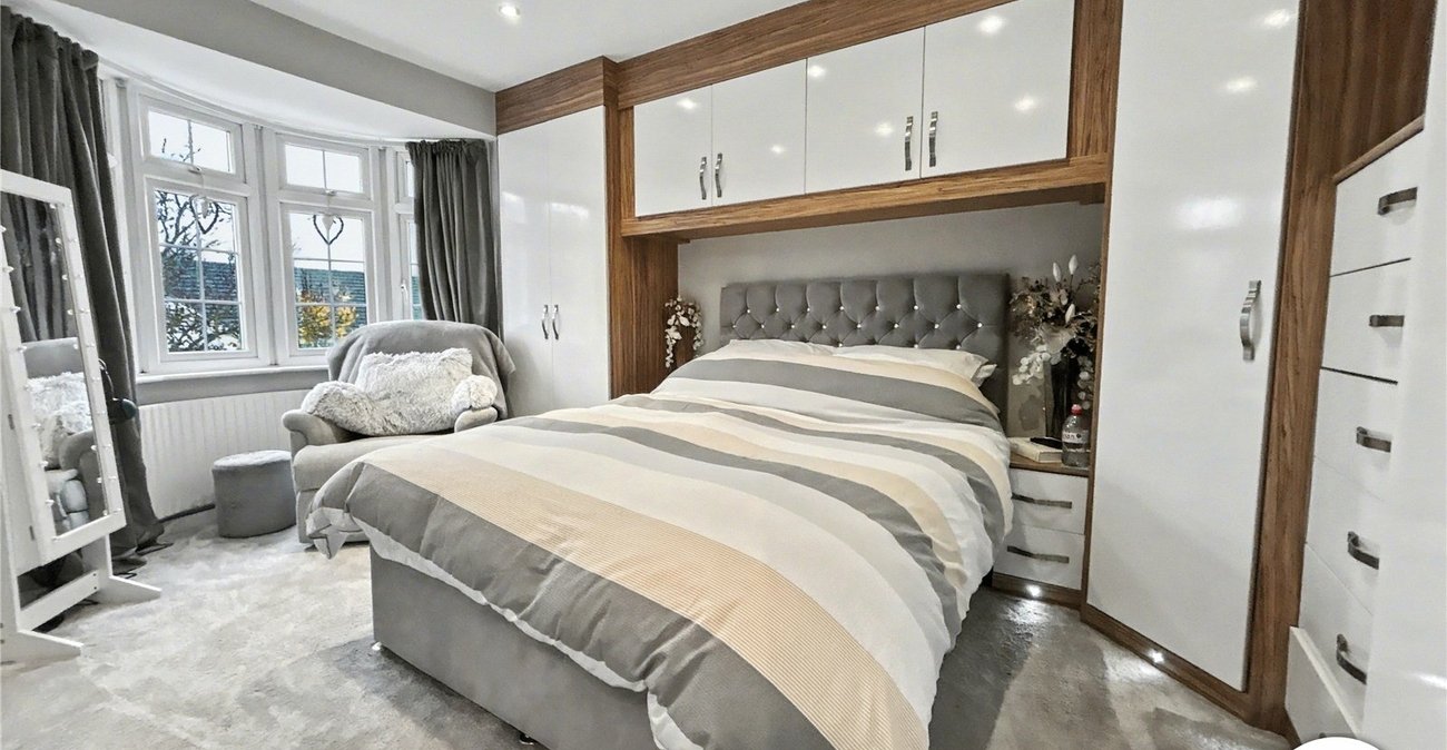 4 bedroom house for sale in Sidcup | Robinson Jackson