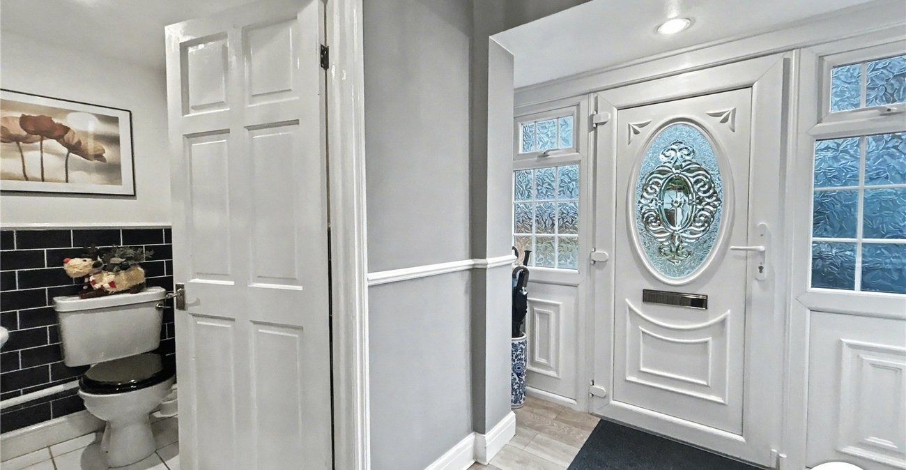 4 bedroom house for sale in Sidcup | Robinson Jackson