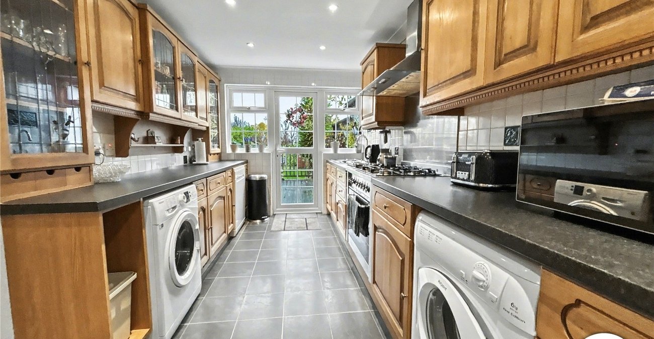 4 bedroom house for sale in Sidcup | Robinson Jackson