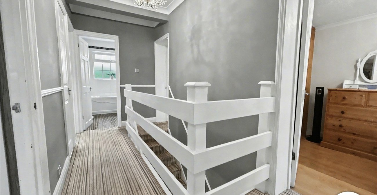 4 bedroom house for sale in Sidcup | Robinson Jackson