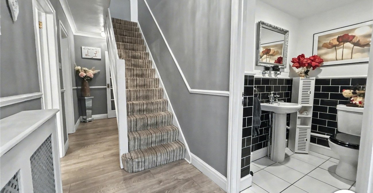 4 bedroom house for sale in Sidcup | Robinson Jackson