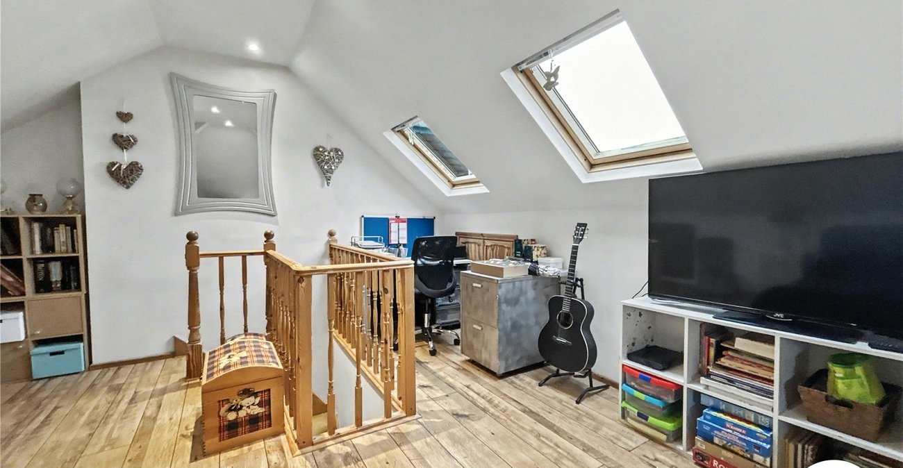 4 bedroom house for sale in Sidcup | Robinson Jackson