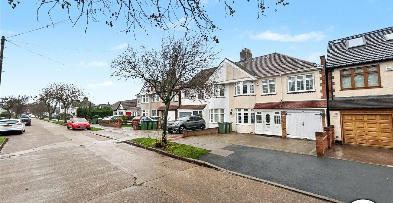 4 bedroom house for sale in Sidcup | Robinson Jackson
