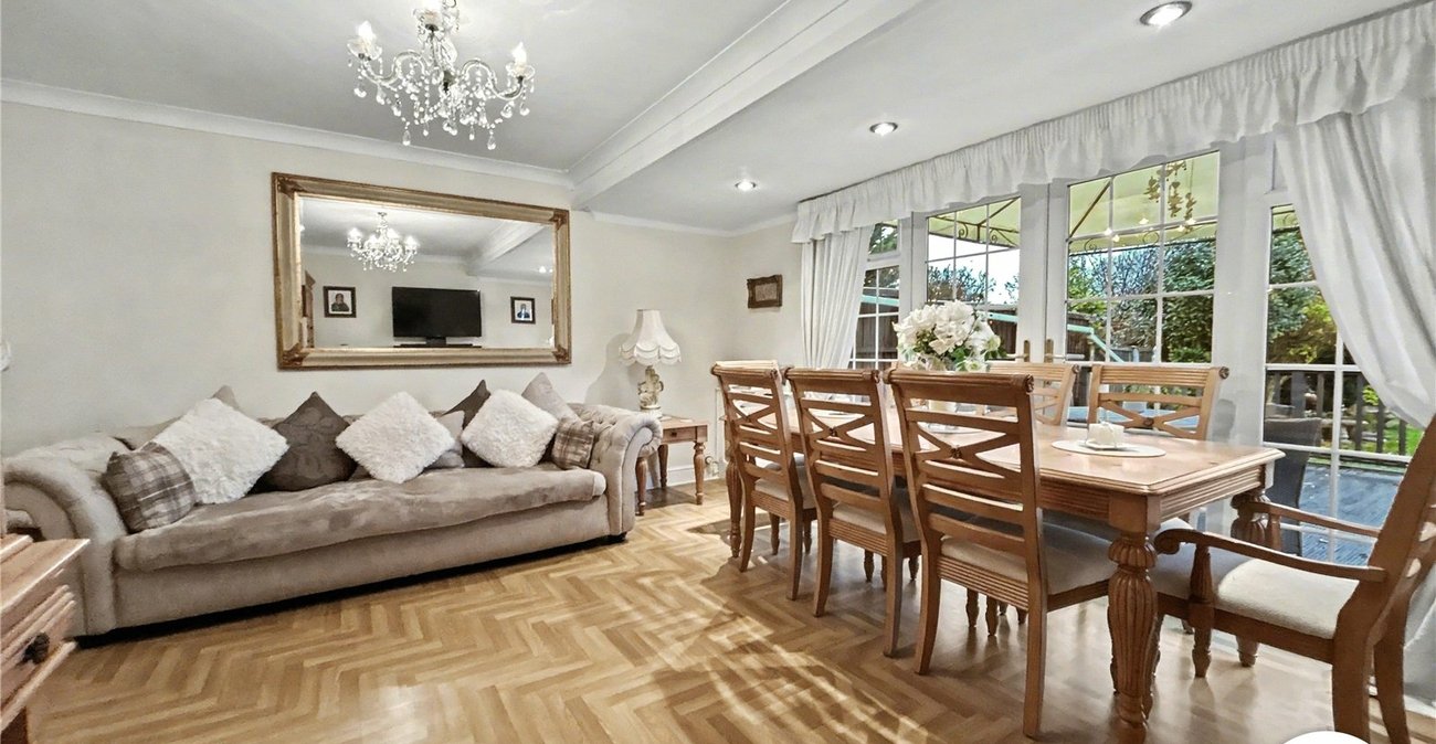 4 bedroom house for sale in Sidcup | Robinson Jackson