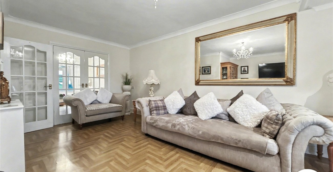 4 bedroom house for sale in Sidcup | Robinson Jackson