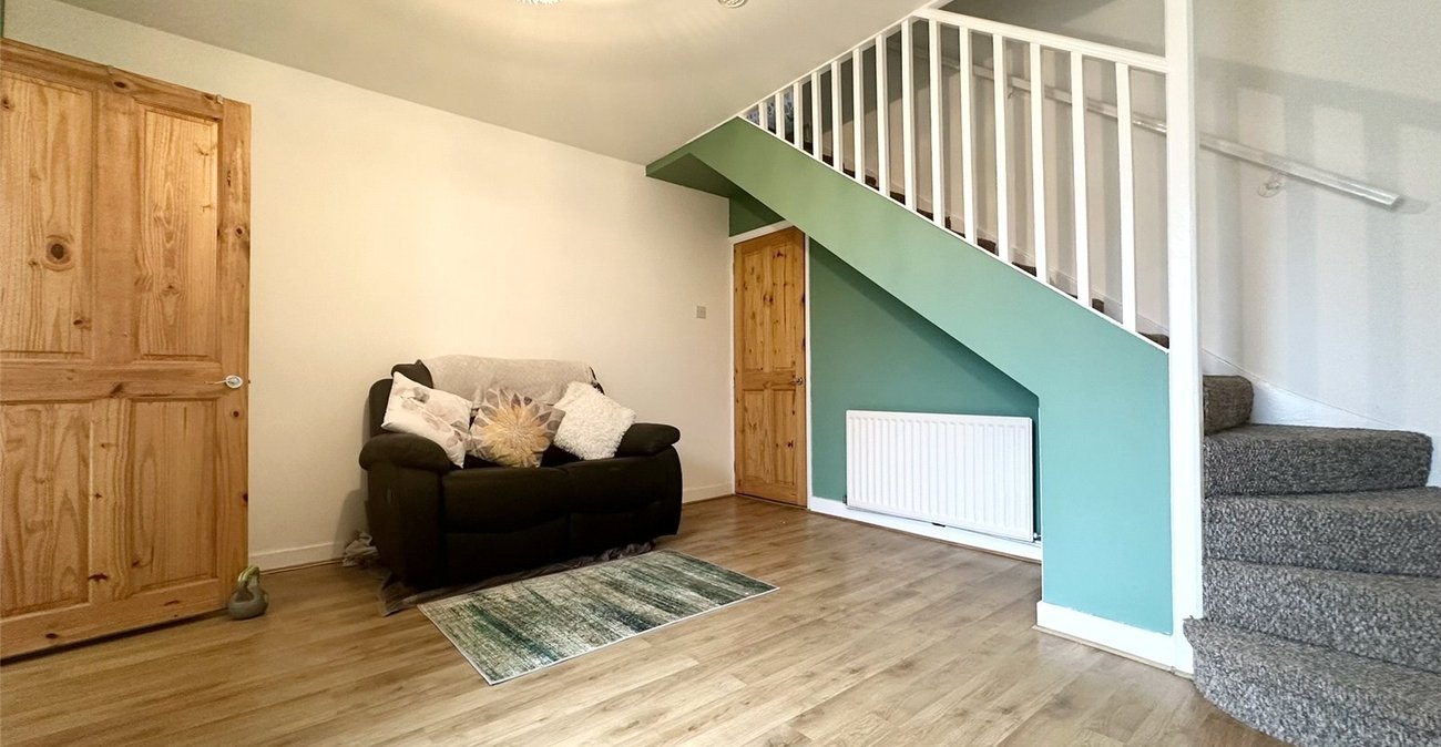 3 bedroom house for sale in Swanscombe | Robinson Jackson