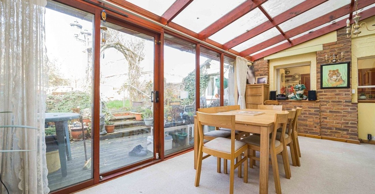 5 bedroom house for sale in Orpington | Robinson Jackson