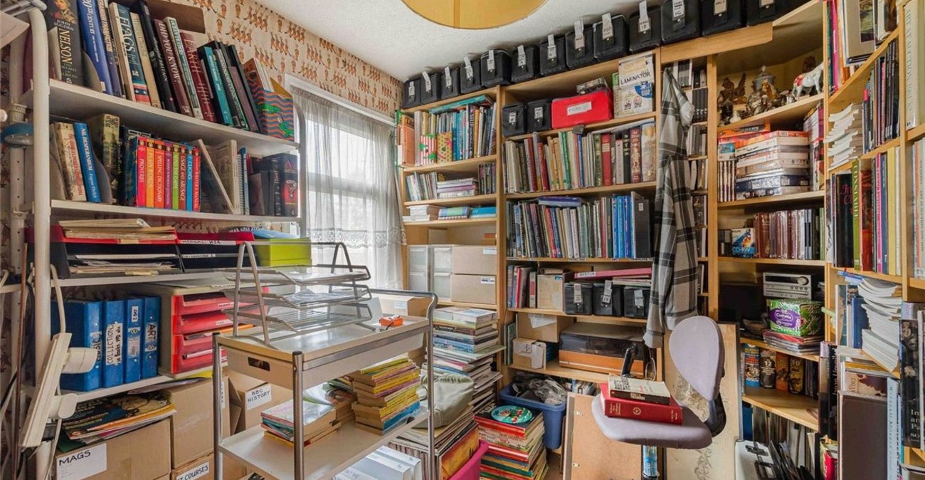 5 bedroom house for sale in Orpington | Robinson Jackson