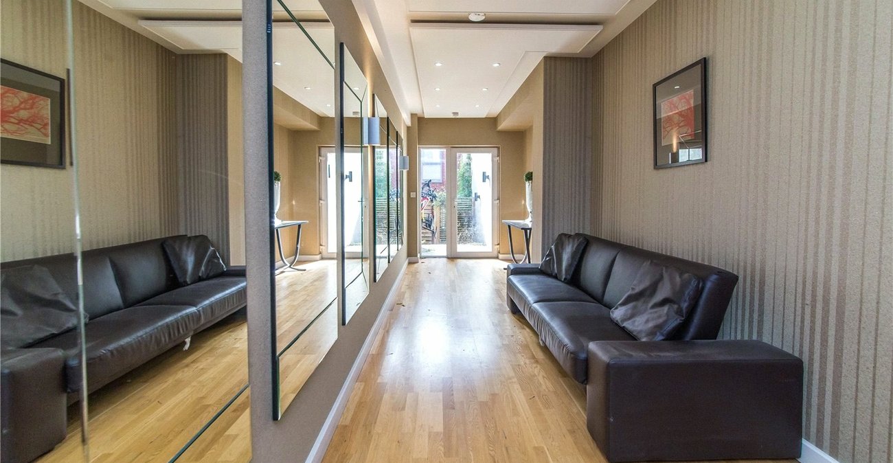 1 bedroom property for sale in Catford | Robinson Jackson