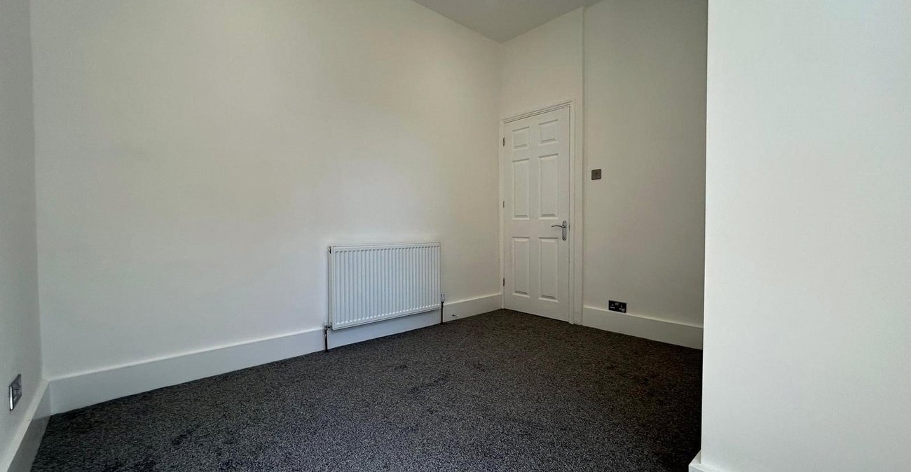 2 bedroom property for sale in Catford | Robinson Jackson