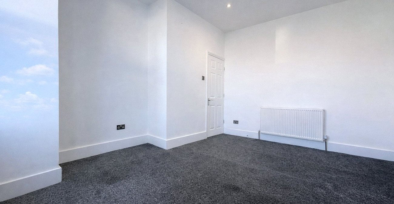 2 bedroom property to rent in Catford | Robinson Jackson