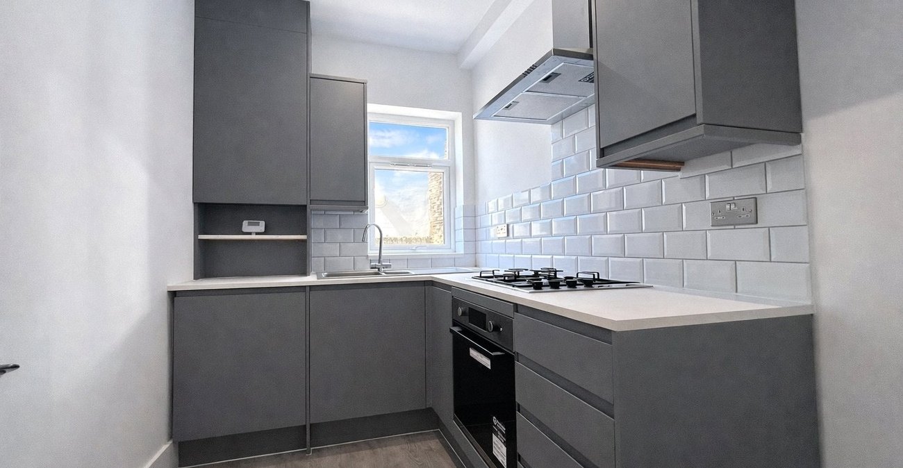 2 bedroom property to rent in Catford | Robinson Jackson