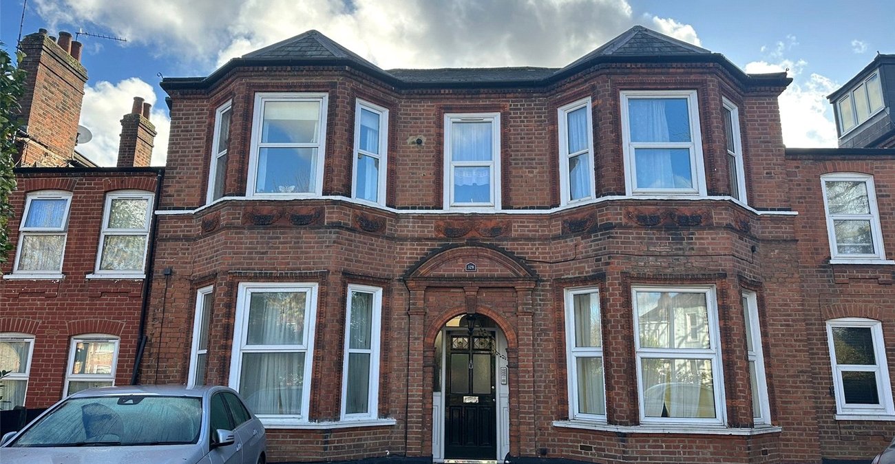 1 bedroom property for sale in London | Robinson Jackson